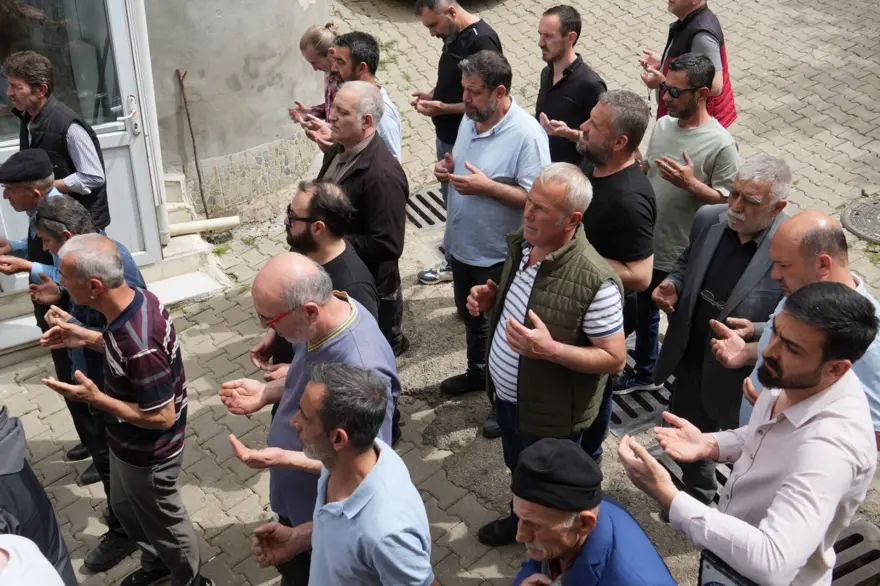Muhtar seçildi, mazbatasını alacağı gün hayatını kaybetti 2