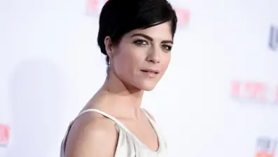 Selma Blair: MS hastalığında pozitiflik önemli