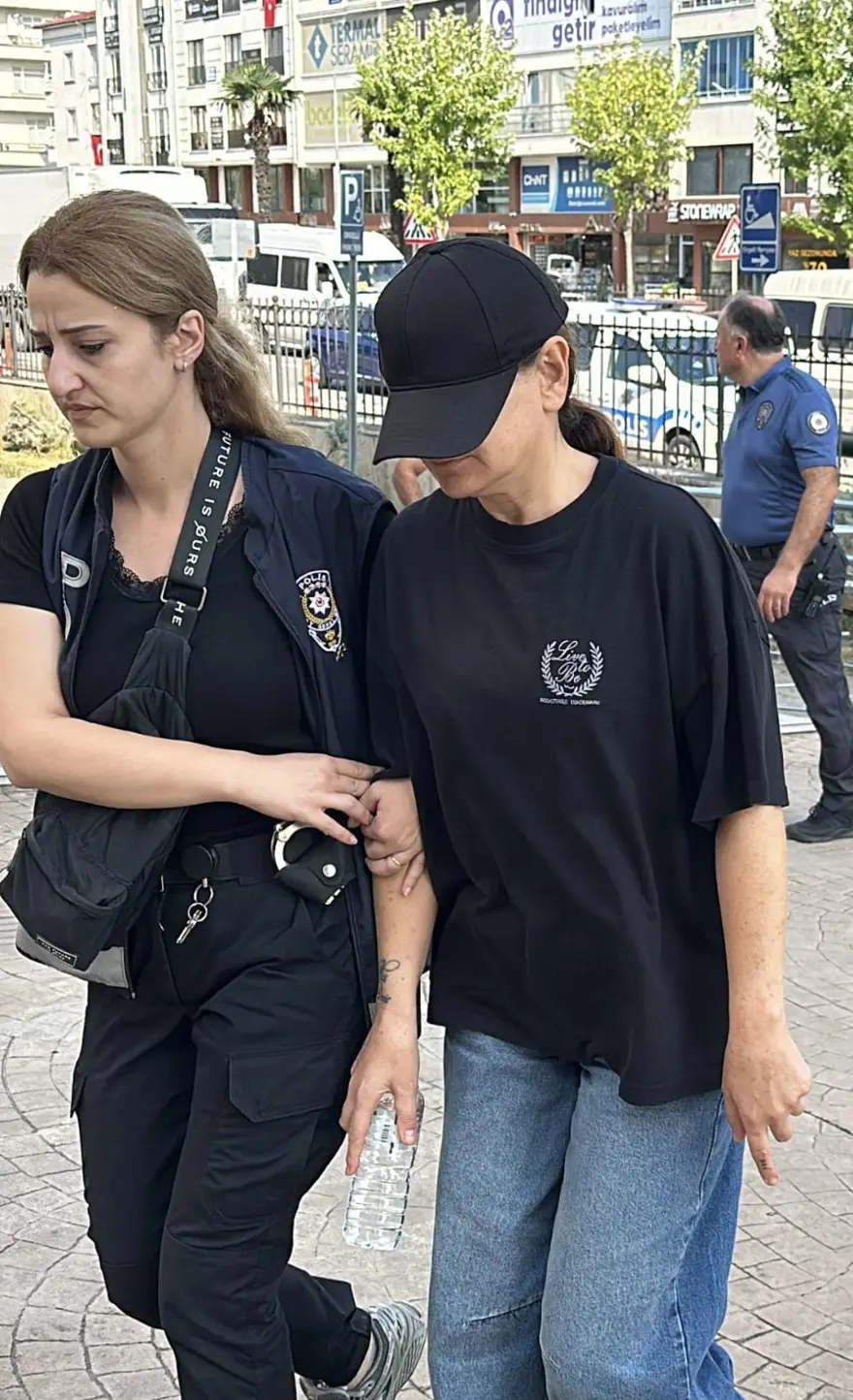 Okulun ilk gününde kahreden olay: 7 yaşındaki Miray hayatını kaybetti 4