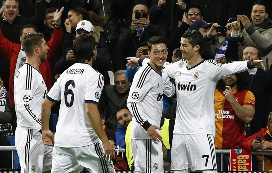 Welt: Özil Real'le Yarı Final Planı Yapabilir 15