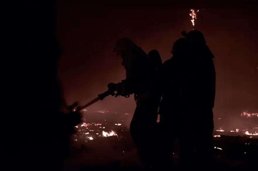 Bursa'da tarihi fabrikada korkutan yangın 5 Bursa'da tarihi fabrikada korkutan yangın 5