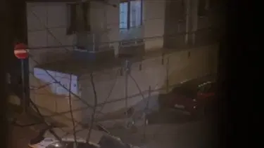 Boşanma aşamasındaki eşini silahla tehdit edip intihara kalkıştı