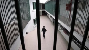 OHAL'de iki yeni kararname: 38 bin kişiye tahliye yolu açıldı OHAL'de iki yeni kararname: 38 bin kişiye tahliye yolu açıldı