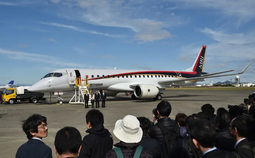 50 yıl aradan sonra üretilen uçağa yoğun ilgi 1