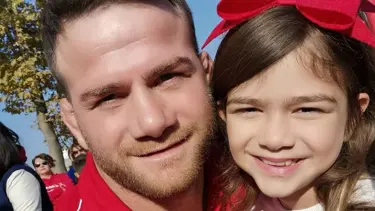 Survivor 2019 yarışmacısı milli güreşçi Okay Köksal'ın 14 yaşındaki kızı 8. kattan düştü