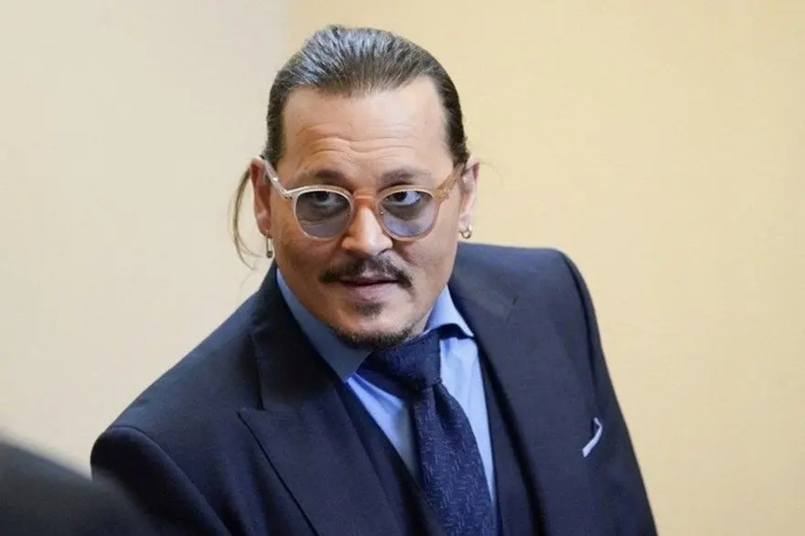 Johnny Depp'i o film hayata döndürdü 