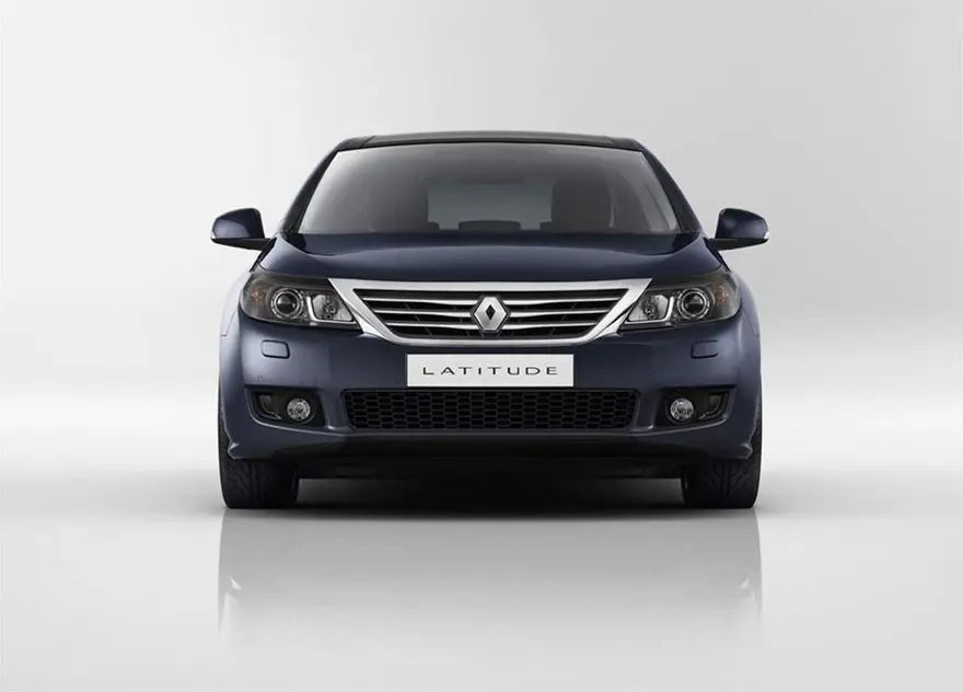 2011 Renault Latitude 