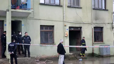 Antalya'da yalnız yaşadığı dairede yangın çıkan adam yaşamını yitirdi