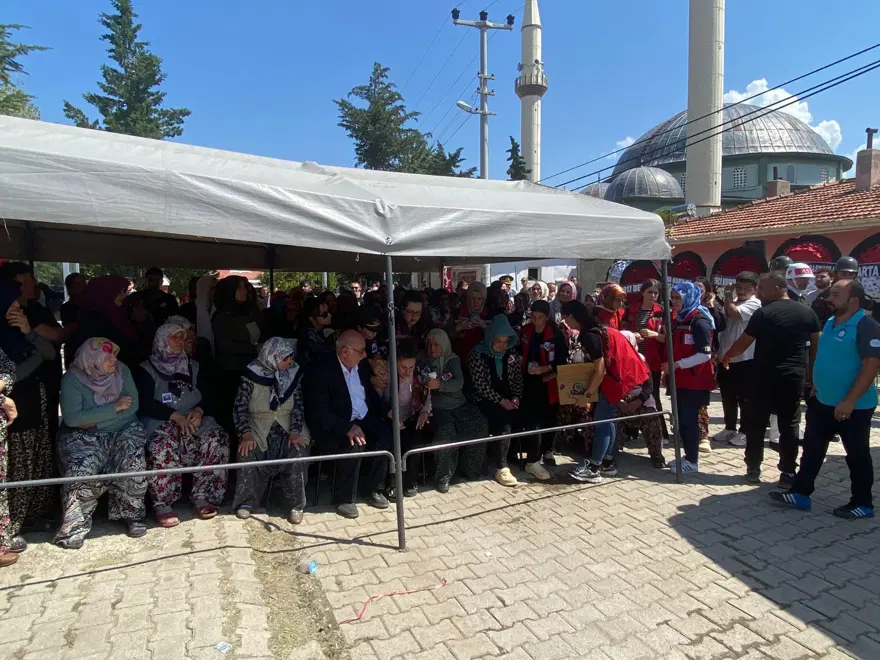 Şehit binbaşıya gözyaşlarıyla veda 2
