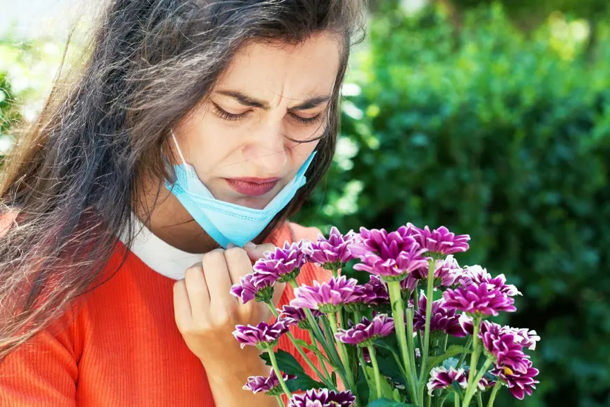 Covid-19 nedeniyle yaşanan koku kaybının gizemi çözüldü: Sorumlu molekül ilk kez ortaya çıkarıldı 5 Covid-19 nedeniyle yaşanan koku kaybının gizemi çözüldü: Sorumlu molekül ilk kez ortaya çıkarıldı 5