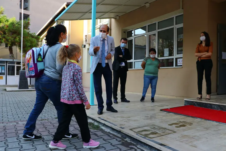 Yüz yüze eğitim anasınıfı ve ilkokul 1'inci sınıflarda başladı 27