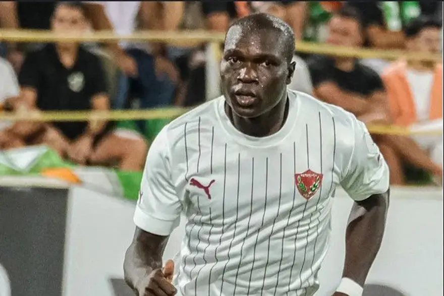 Vincent Aboubakar, Sergen Yalçın'a "Hadi şimdi de yapsın" diyerek veryansın etti 1