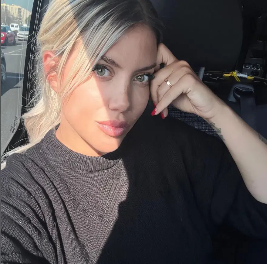 Galatasaray futbolcusu Icardi'nin eşi ve menajeri Wanda Nara kimdir? 5