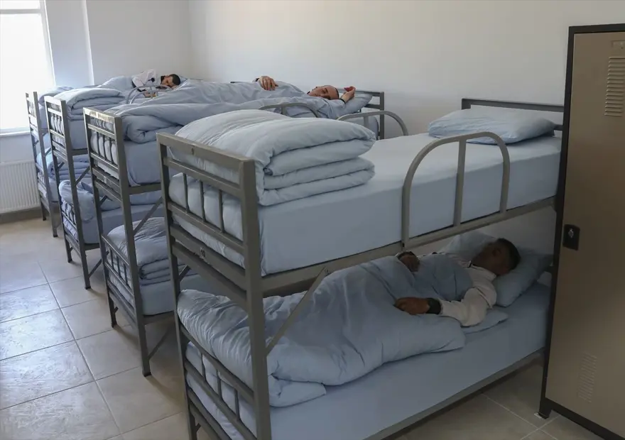 Askeri birliklerde corona virüs önlemleri uygulanıyor 20