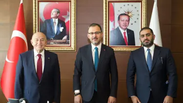 SON DAKİKA: Bakan Kasapoğlu duyurdu: Süper Lig'de yayın krizi çözüldü