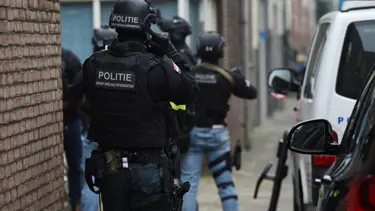 Hollanda'da Ortaköy saldırganına benzeyen kişiye operasyon