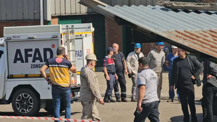 Zonguldak'ta maden ocağında göçük: Bir işçi yaşamını yitirdi 6 Zonguldak'ta maden ocağında göçük: Bir işçi yaşamını yitirdi 6