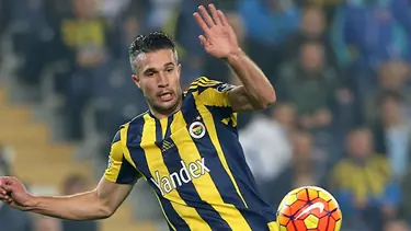Feyenoord van Persie’nin peşinde