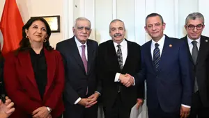 DEM Parti'nin temasları sürüyor: CHP'den Meclis'te komisyon talebi DEM Parti'nin temasları sürüyor: CHP'den Meclis'te komisyon talebi