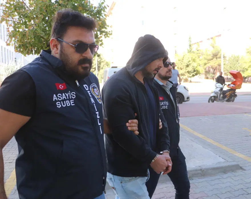 SEZER VE ÇARK TUTUKLANDI 2 SEZER VE ÇARK TUTUKLANDI 2