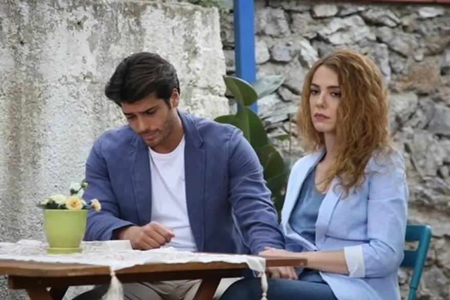 Selen Soyder'in yerine gelen isim belli oldu 3 Selen Soyder'in yerine gelen isim belli oldu 3