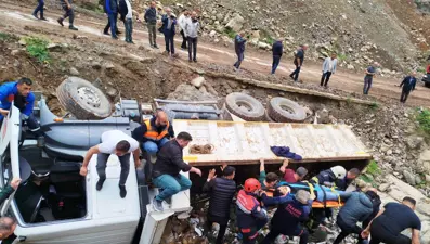 Hafriyat çalışması sırasında kaza: Sürücü yaralandı