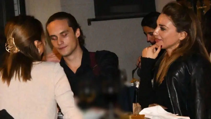 Bilge Öztürk ile Daren Gerede Erkaya ilk kez görüntülendi Bilge Öztürk ile Daren Gerede Erkaya ilk kez görüntülendi