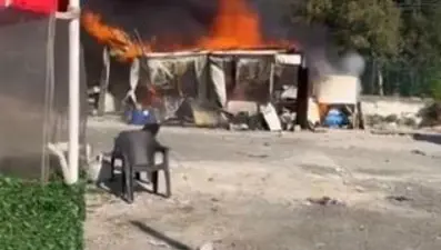 Bakırköy'deki sosyete pazarının çay ocağında korkutan yangın