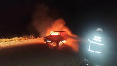 Korku dolu anlar: Seyir halindeyken yanmaya başladı