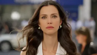 Oyuncu İrem Helvacıoğlu, eşi ve bebeği ölümden döndü