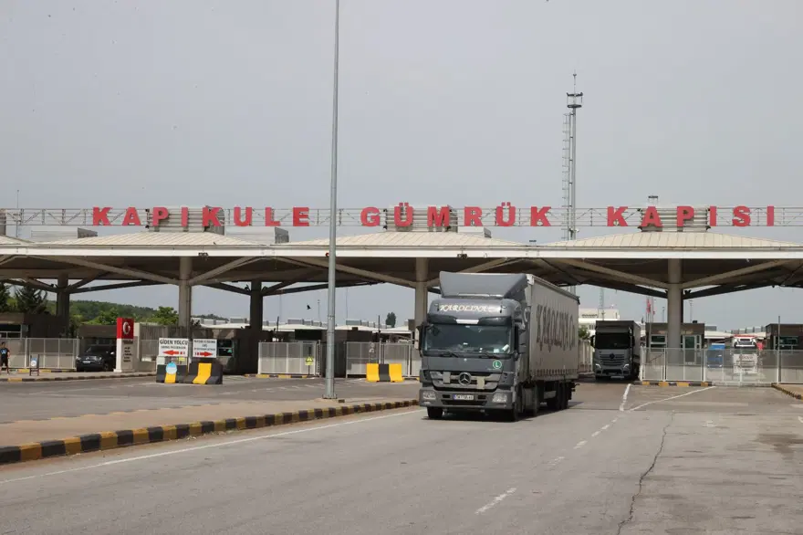 TIR sürücülerinin Schengen çilesi: Vize başvuruları durduruldu mu? 2 TIR sürücülerinin Schengen çilesi: Vize başvuruları durduruldu mu? 2