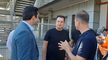 Ünlü isimler de Fenerbahçe için oy kullandı