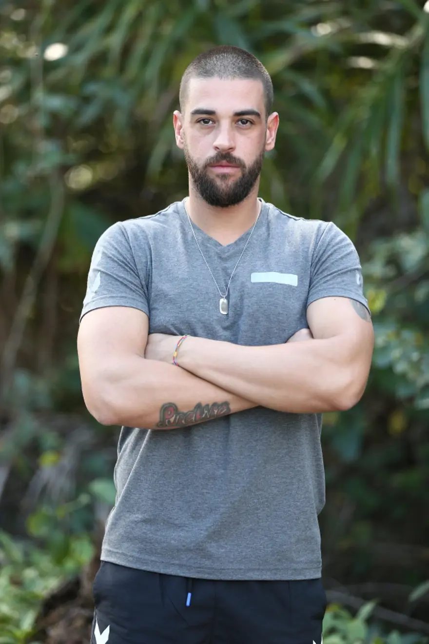 Survivor Yiğit kimdir? (O hareketi hakkında konuştu: Yine olsa yine yaparım) 8