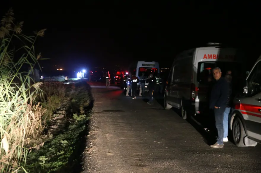 Siirt'te devrilen araçtaki LPG tankı patladı: Anne ve 5 çocuğu hayatını kaybetti 3