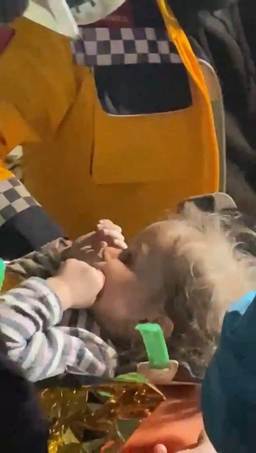 ENKAZ ÇALIŞMALARININ 96. SAATİNDE GELEN KURTULUŞ 14