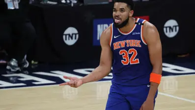 NBA'de gecenin raporu: Knicks, Pacers karşısında ilk galibiyetini aldı