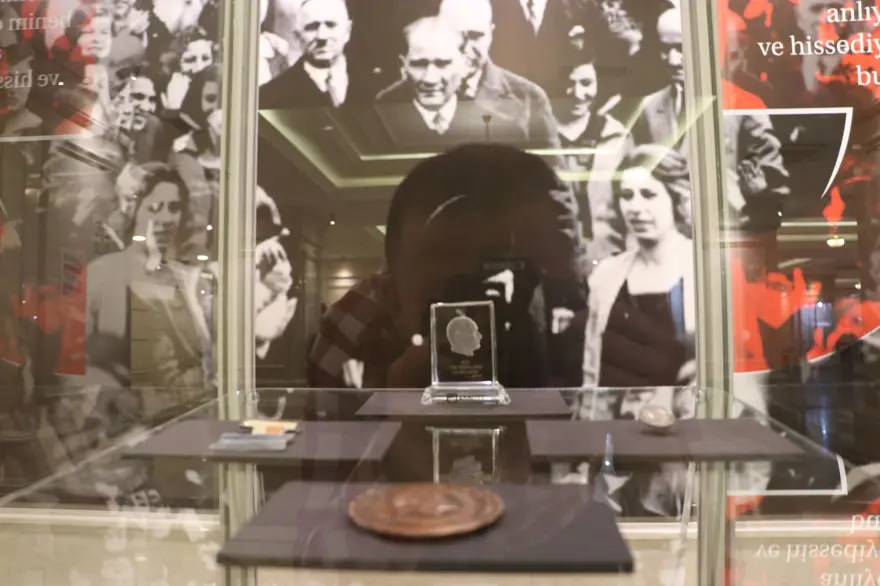 Atatürk'ün sağlık raporları 'anestezi tarihi' sergisinde 1