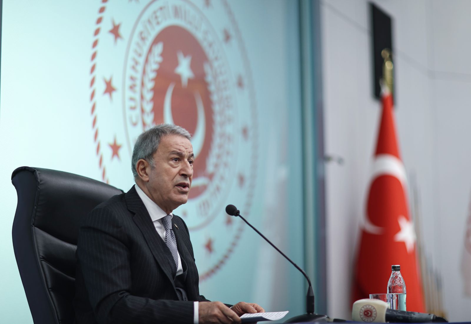 Bakan Akar: Yunanistan yanlış hesap yapmasın
