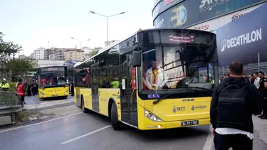 Galatasaray taraftarı derbi için stada geldi