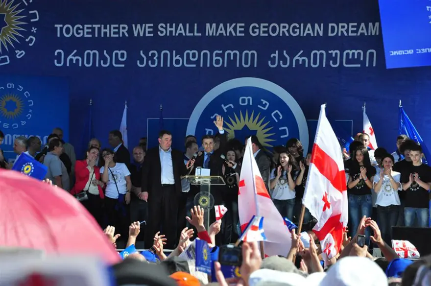 Milyarderin iktidar protestosu 5