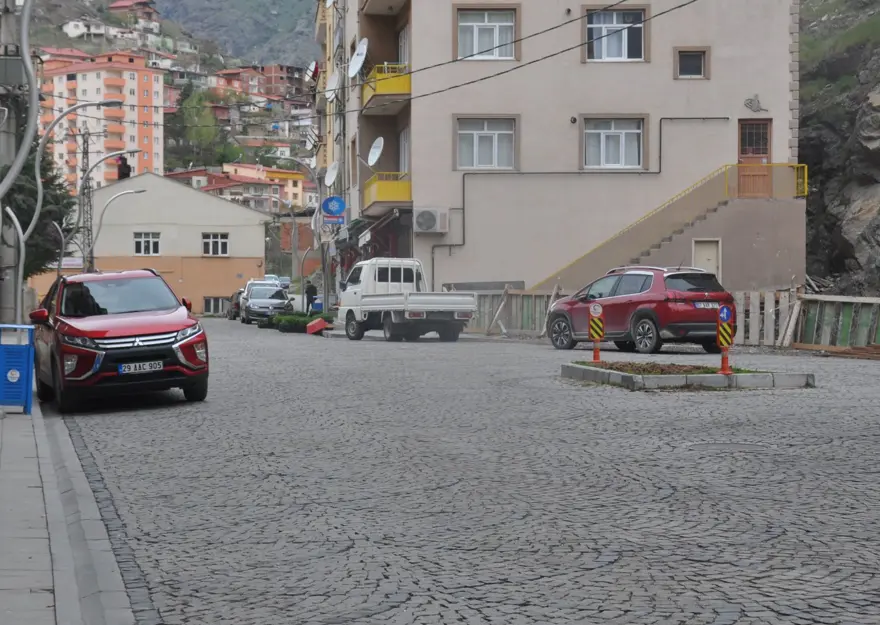 ARAÇ KUYRUĞU YOK 3