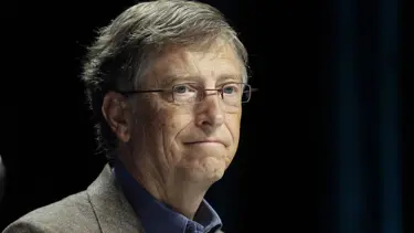 Bill Gates'ten meslektaşlarına sert eleştiri