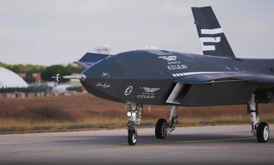 Bayraktar KIZILELMA'dan milli donanımlarla gövde gösterisi 5