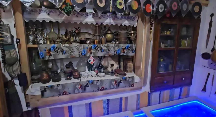 25 yıldır biriktirmiş: Her parça geçmişten bir hikaye taşıyor 1