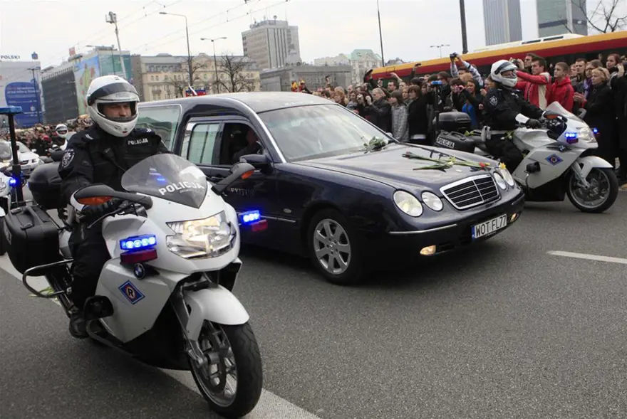 Uçak neden düştü? 9