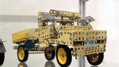 Ünlü markanın patronu hayatını kaybetti