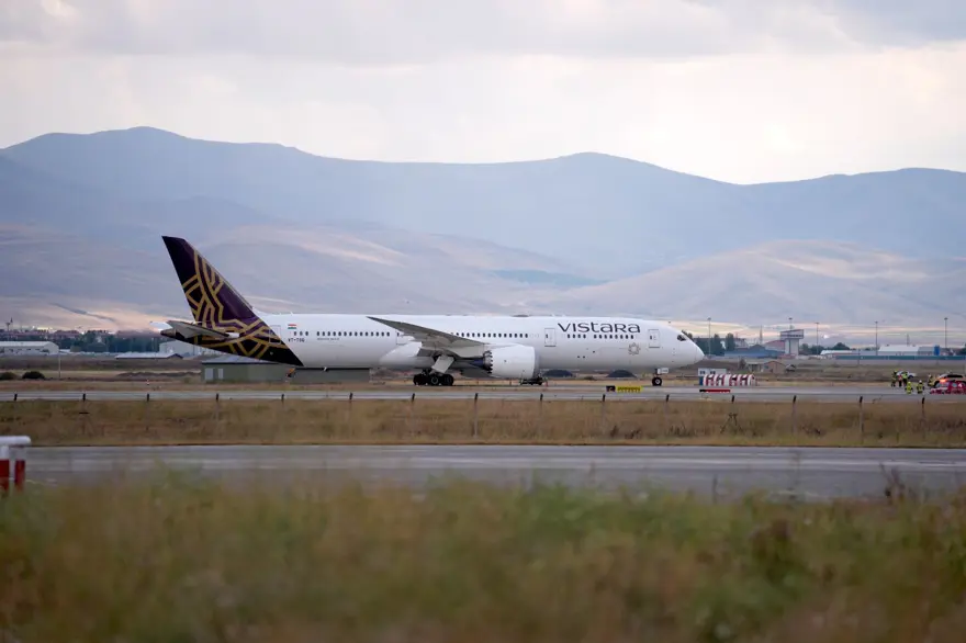 HİNDİSTAN'DAN ALMANYA'YA GİDİYORDU 1