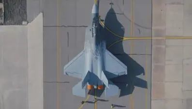 Milli muharip uçak KAAN yeni rengi ile görüntülendi