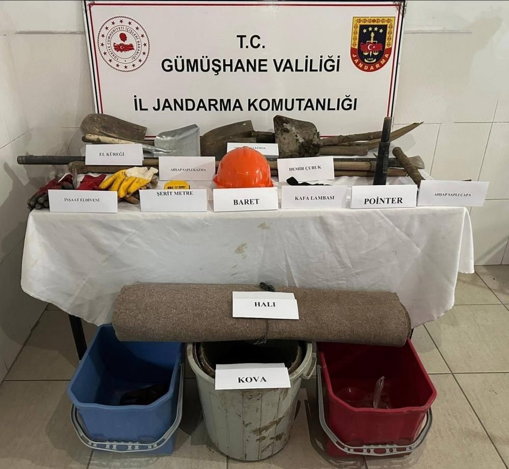 Gümüşhane'de definecilere suçüstü