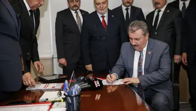 BBP Genel Başkanı Destici adaylık başvurusunu yaptı